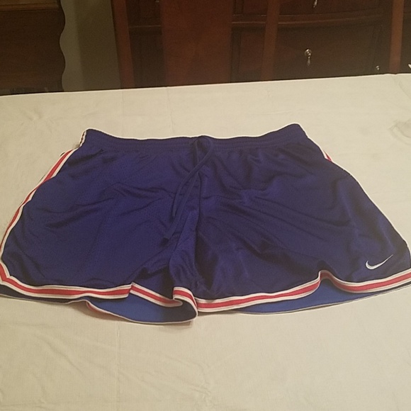 Nike Pants - Shorts